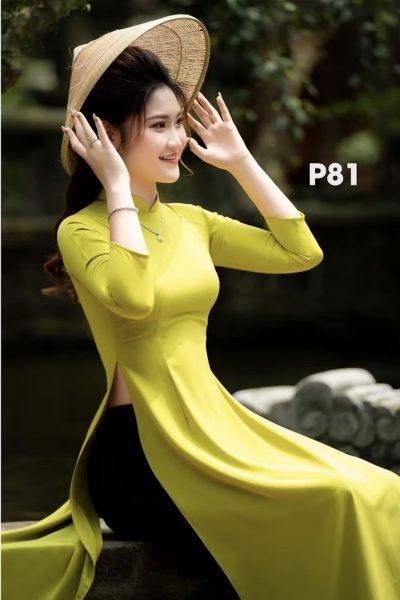 thuê áo dài xanh cốm số lượng hcm